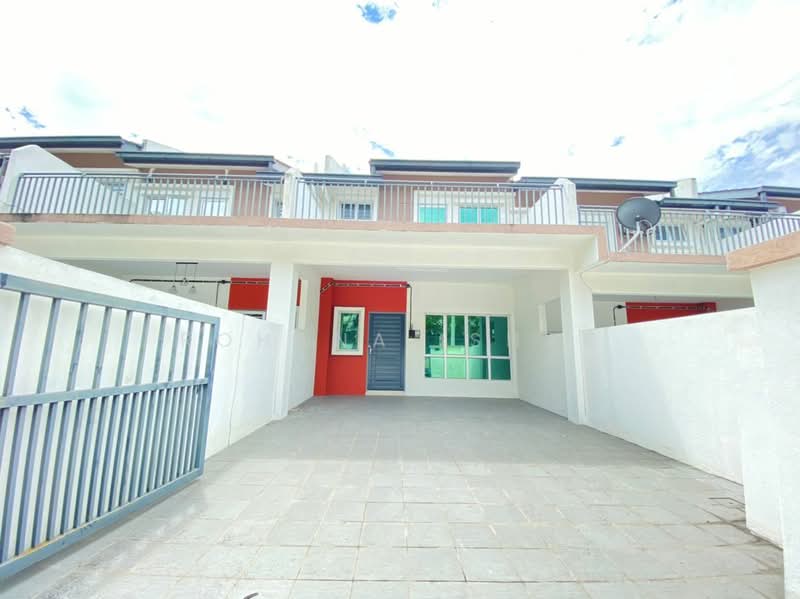 2-storey Terraced House for Rent in Rawang (Selangor) - Rohana Ishak - Exterior - PropertyGuru.com.my