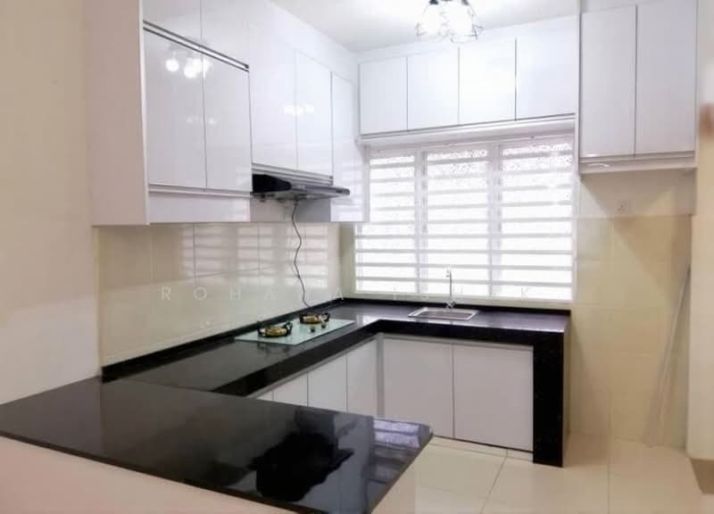 2-storey Terraced House for Rent in Rawang (Selangor) - Rohana Ishak - Kitchen - PropertyGuru.com.my