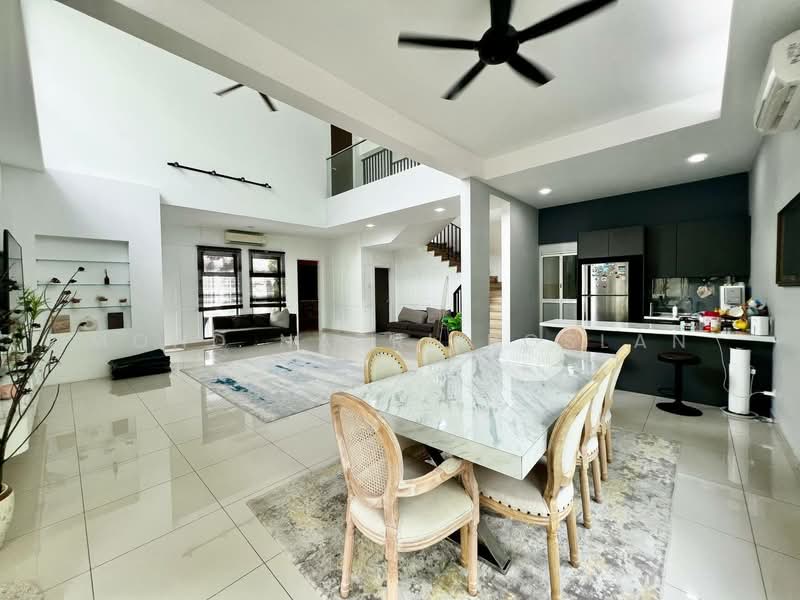 Semi-Detached House for Sale in Kajang (Selangor) - Mohd Nazri Roslan - Living Room - PropertyGuru.com.my
