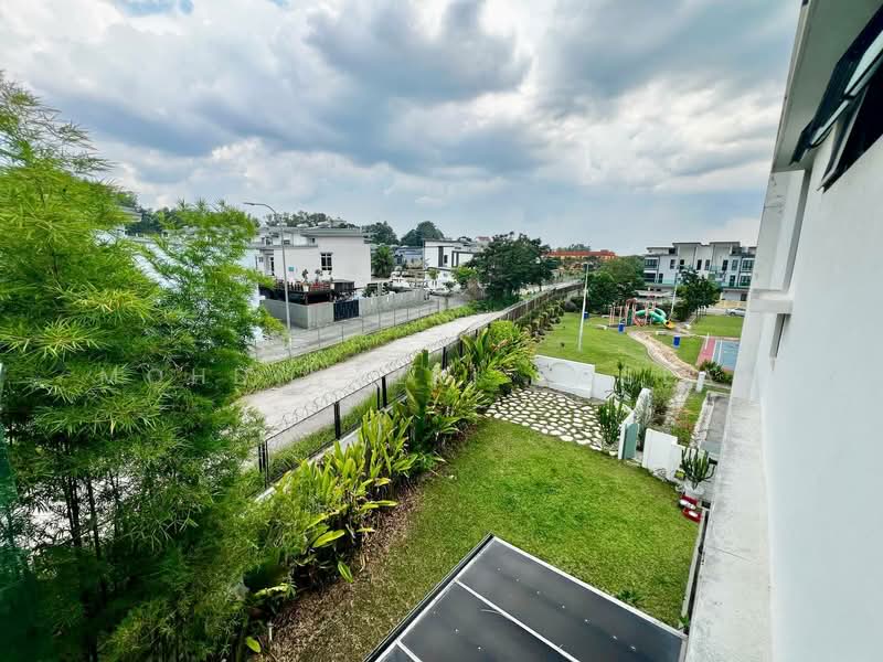 Semi-Detached House for Sale in Kajang (Selangor) - Mohd Nazri Roslan - Exterior - PropertyGuru.com.my