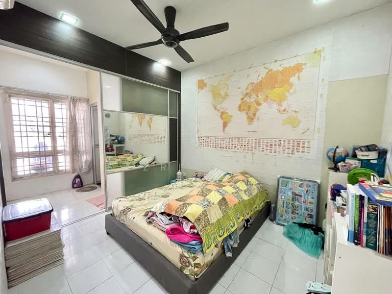 LEP 7 @ Seri Kembangan untuk Untuk Dijual - RM 530,000, Feb 2026 - Bedroom - PropertyGuru.com.my