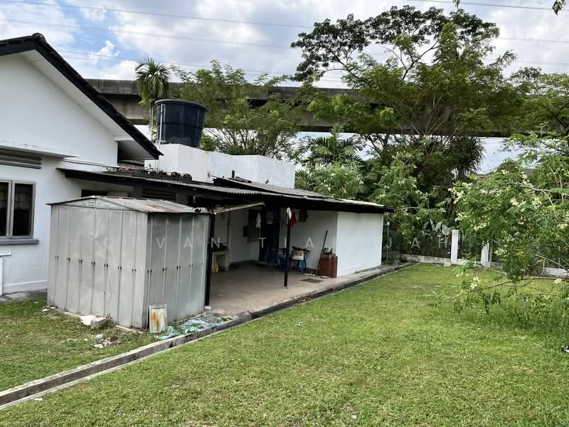 Bungalow for Sale in Seksyen 5 (Petaling Jaya) - Devan Tiarajah - Exterior - PropertyGuru.com.my