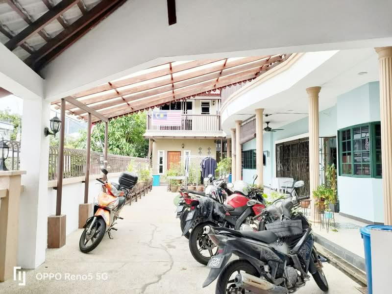 1-storey Terraced House for Sale in Ampang Jaya (Ampang) - Shahidan Ismail - Exterior - PropertyGuru.com.my