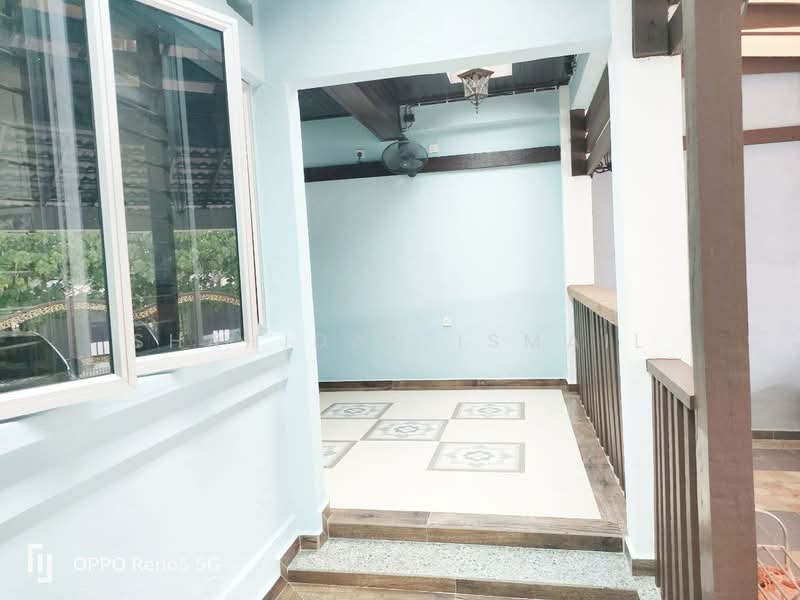 1-storey Terraced House for Sale in Ampang Jaya (Ampang) - Shahidan Ismail - Entrance - PropertyGuru.com.my
