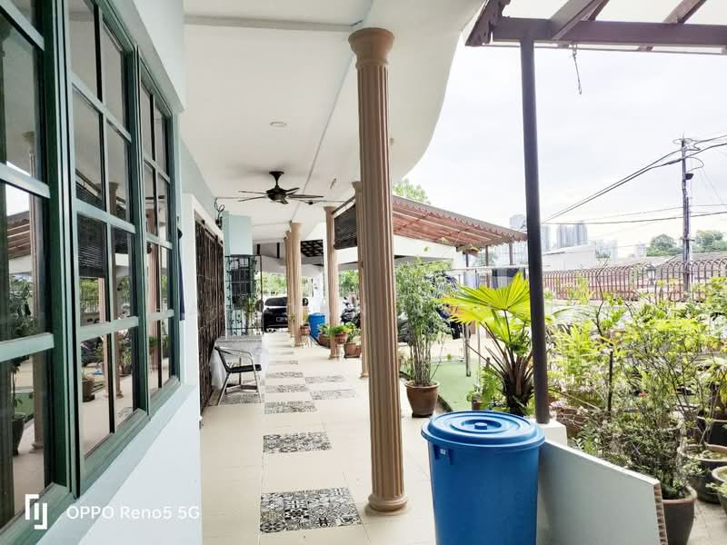 1-storey Terraced House for Sale in Ampang Jaya (Ampang) - Shahidan Ismail - Exterior - PropertyGuru.com.my