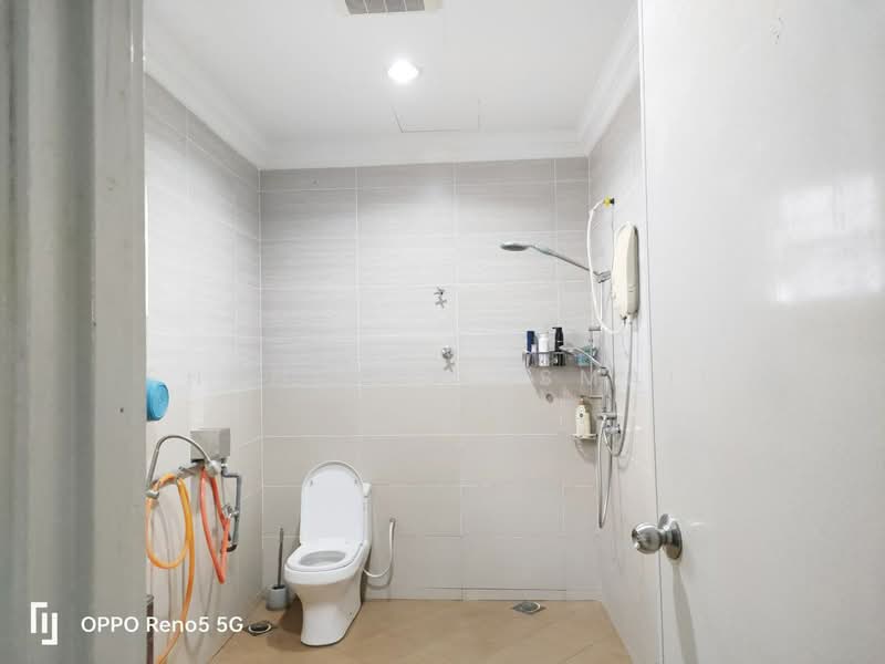 1-storey Terraced House for Sale in Ampang Jaya (Ampang) - Shahidan Ismail - Bathroom - PropertyGuru.com.my