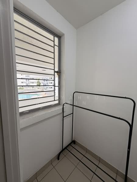 Vision Residence untuk Untuk Dijual - RM 350,000, Mac 2026 - Balcony - PropertyGuru.com.my