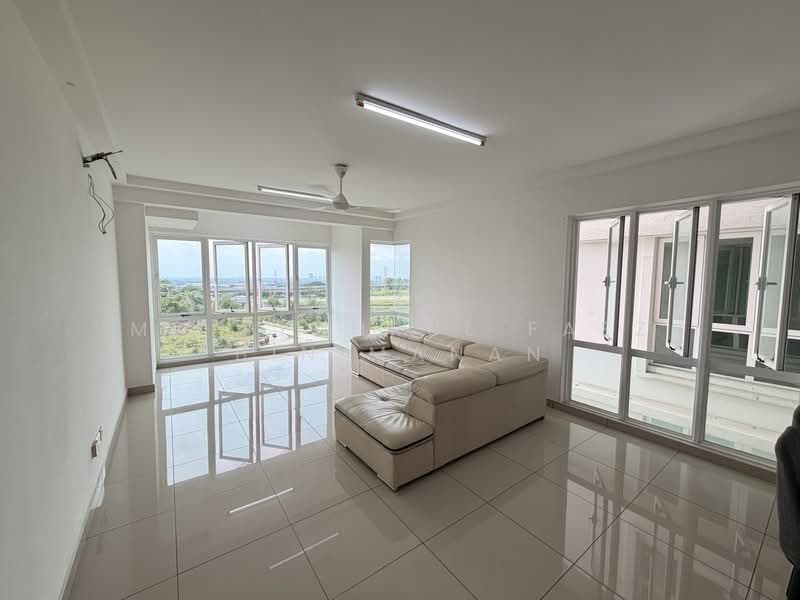 Vision Residence untuk Untuk Dijual - RM 350,000, Mac 2026 - Living Room - PropertyGuru.com.my