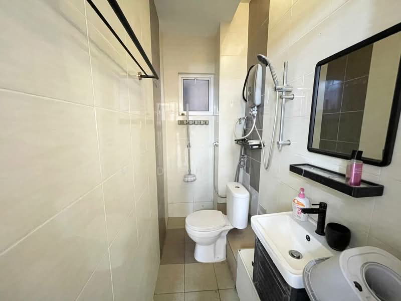 Condominium for Sale at Indah Condominium - JUMIDAH (JUE) - Bathroom - PropertyGuru.com.my