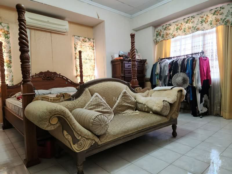 Semi-Detached House for Sale in Bandar Bukit Puchong 2 (Puchong) - Shahidan Ismail - Bedroom - PropertyGuru.com.my