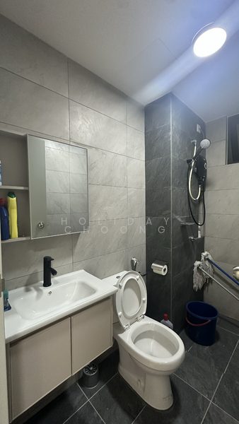 Condominium for Rent at Residensi Bintang - Holiday Choong - Bathroom - PropertyGuru.com.my