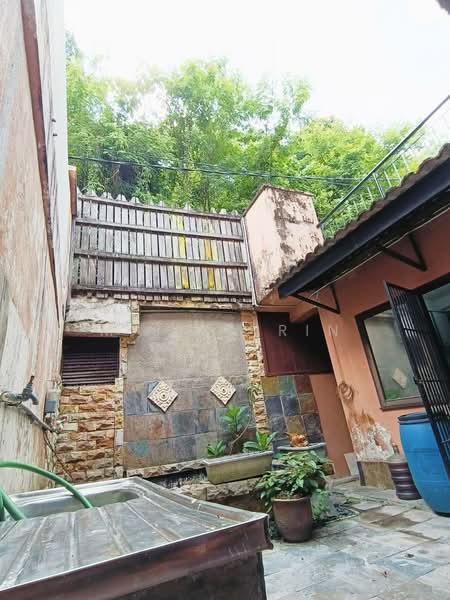 3.5-storey Terraced House for Sale in Ampang Jaya (Ampang) - M.J Zairin - Exterior - PropertyGuru.com.my