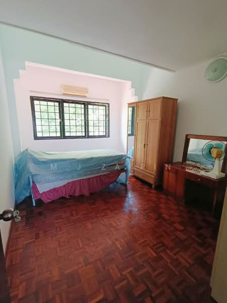 3.5-storey Terraced House for Sale in Ampang Jaya (Ampang) - M.J Zairin - Bedroom - PropertyGuru.com.my