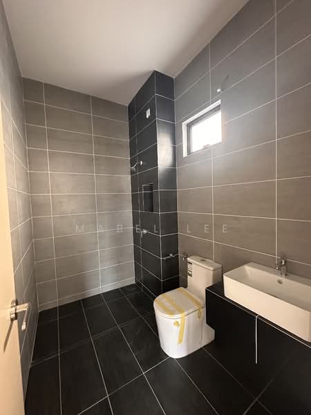 Rumah Teres 2 Tingkat untuk Dijual di Johor Bahru (Johor) - Mabel Lee - Bathroom - PropertyGuru.com.my