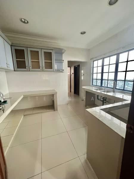 Bungalow for Sale in Taman Melawati (Ulu Kelang) - Steven Tan - Kitchen - PropertyGuru.com.my