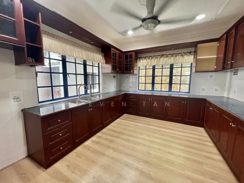 Bungalow for Sale in Taman Melawati (Ulu Kelang) - Steven Tan - Kitchen - PropertyGuru.com.my