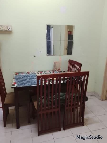 Apartment for Rent at Bangi Idaman Apartment - Eason Hong - Dining Room - PropertyGuru.com.my