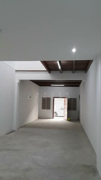 Shop for Sale in George Town (Penang) - Cayden Choong - Interior - PropertyGuru.com.my