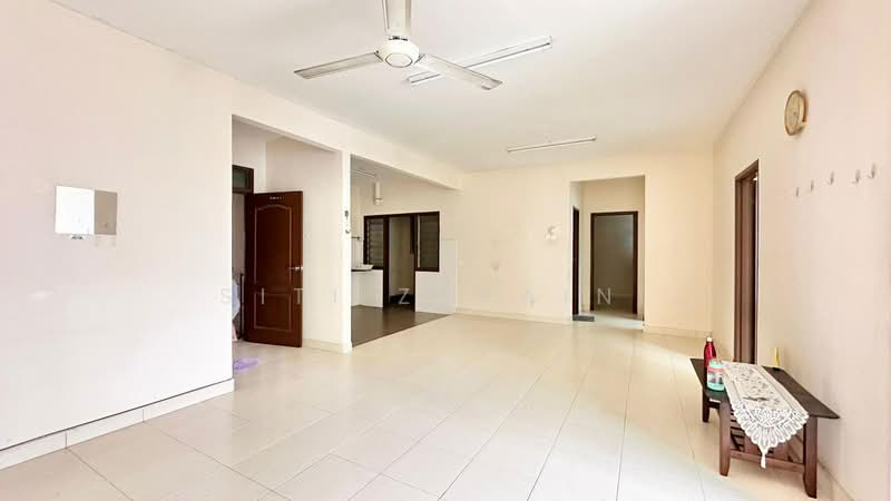 Condominium for Rent at Villa Park - Siti Zuraini - Living Room - PropertyGuru.com.my