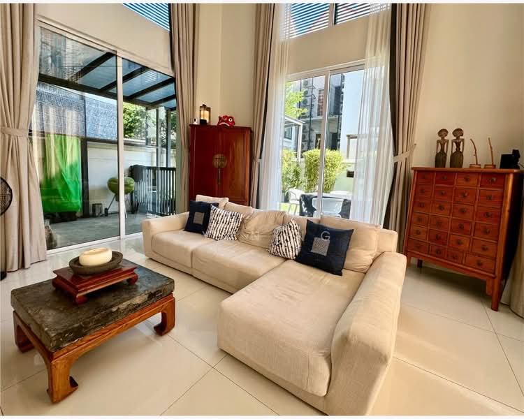Twin Villa for Rent in Tanjung Tokong (Penang) - Ryan Ng - Living Room - PropertyGuru.com.my