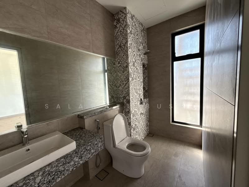 Terraced House for Sale in Elmina (Shah Alam) - Salawati Busro - Bathroom - PropertyGuru.com.my