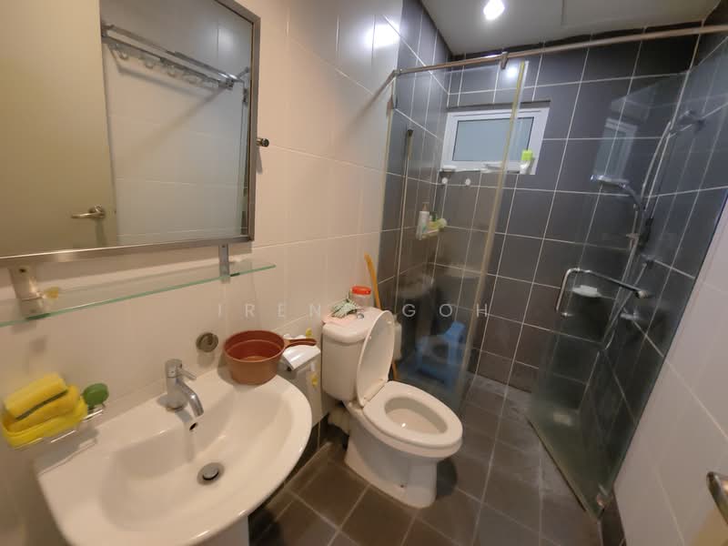 Condominium for Sale at 10 Island Resort - Irene Goh - Bathroom - PropertyGuru.com.my