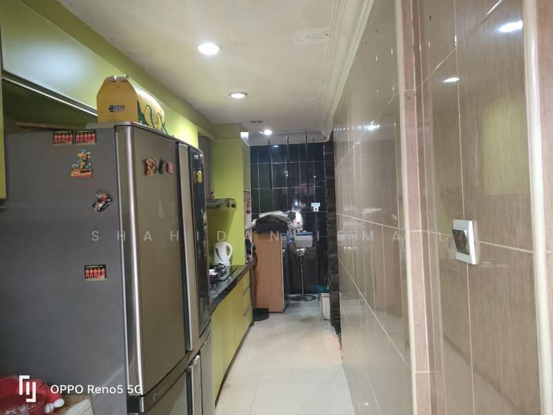 Townhouse for Sale in Pandan Indah (Ampang) - Shahidan Ismail - Kitchen - PropertyGuru.com.my