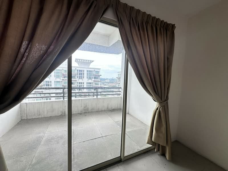 Condominium for Sale at East Lake Residence - Geo . - Balcony - PropertyGuru.com.my