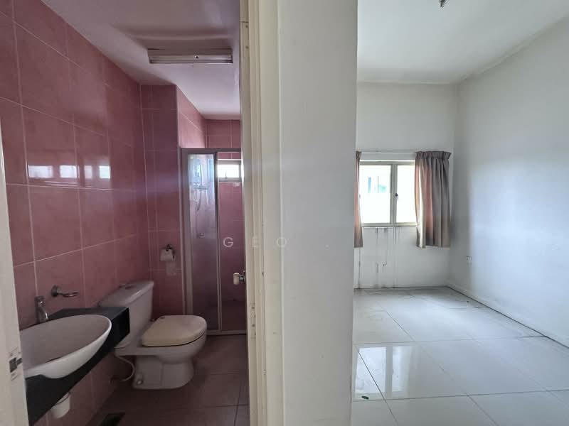 Condominium for Sale at East Lake Residence - Geo . - Bathroom - PropertyGuru.com.my