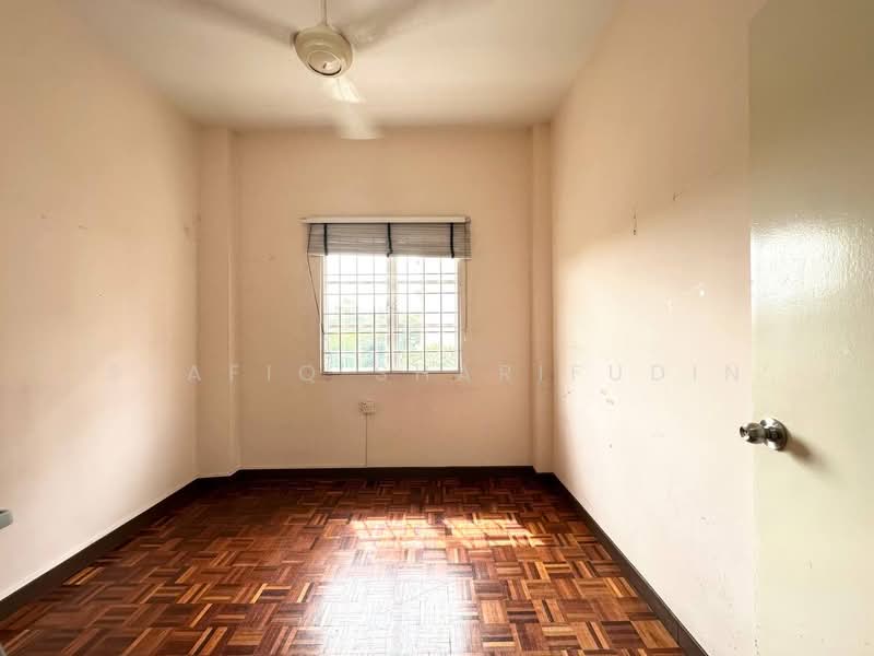 Condominium for Sale at Elaeis 2 - Syafiq Sharifudin - Bedroom - PropertyGuru.com.my