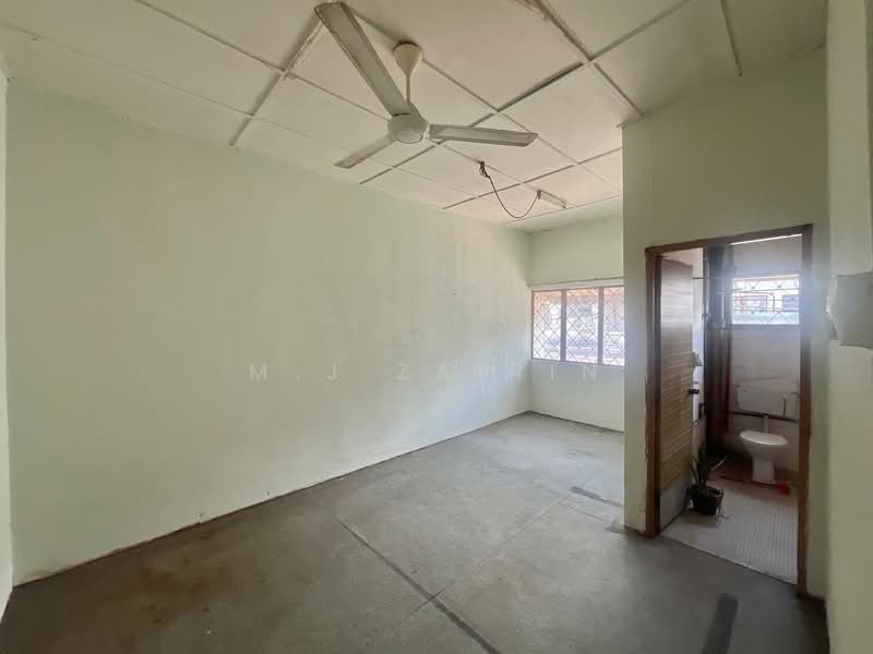 Taman Cempaka untuk Untuk Dijual - RM 750,000, Feb 2026 - Interior - PropertyGuru.com.my