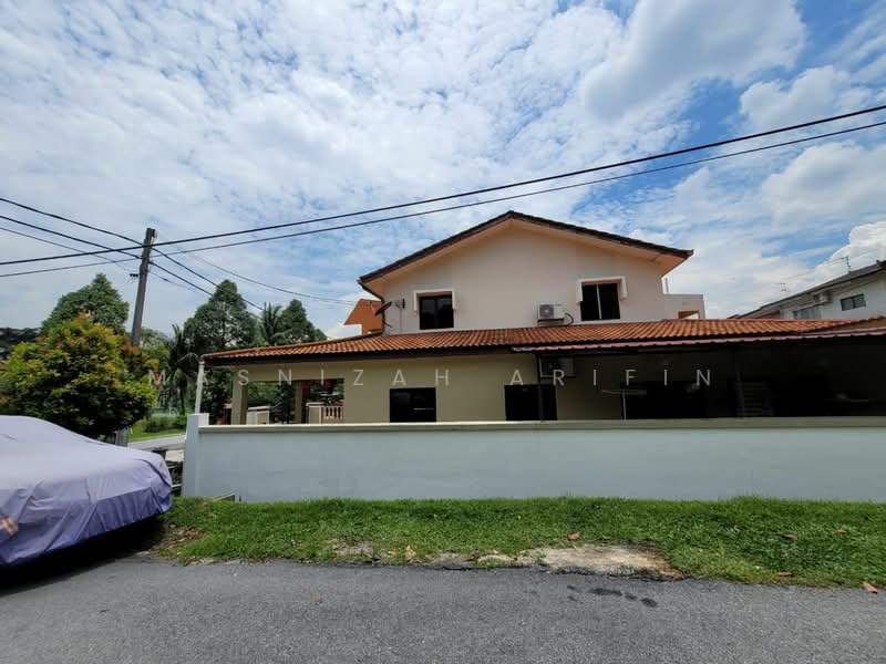 2-storey Terraced House for Sale in Ampang Jaya (Ampang) - Masnizah Arifin - Exterior - PropertyGuru.com.my
