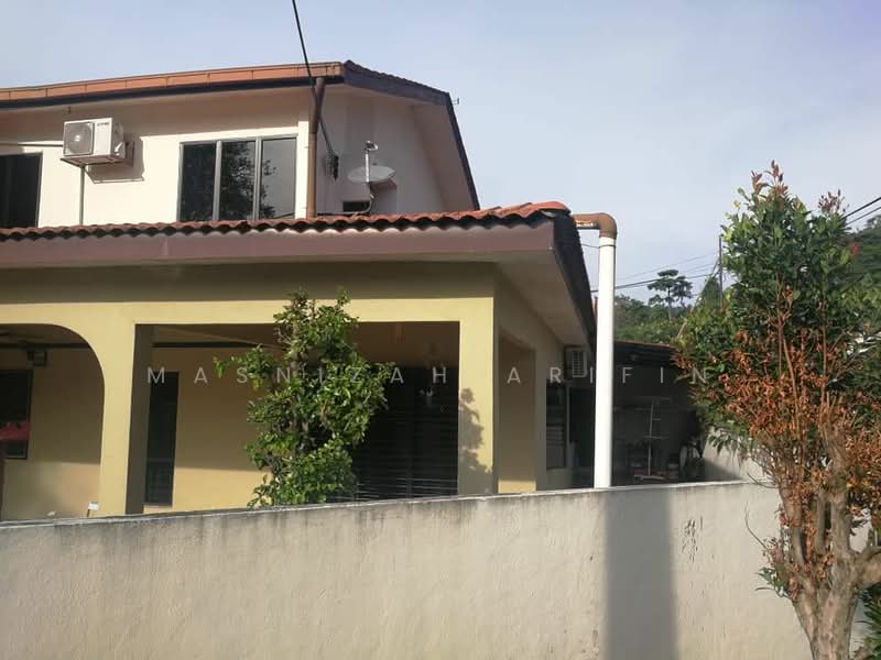 2-storey Terraced House for Sale in Ampang Jaya (Ampang) - Masnizah Arifin - Exterior - PropertyGuru.com.my