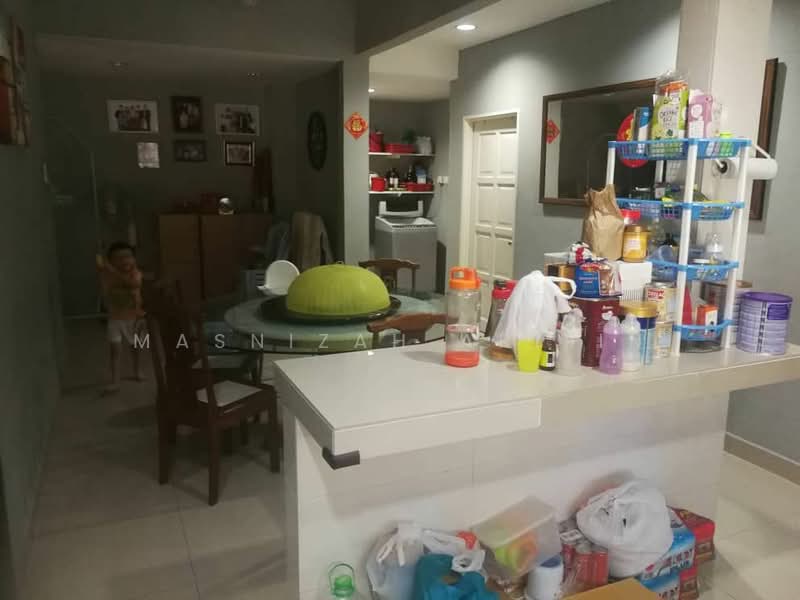 2-storey Terraced House for Sale in Ampang Jaya (Ampang) - Masnizah Arifin - Dining Room - PropertyGuru.com.my