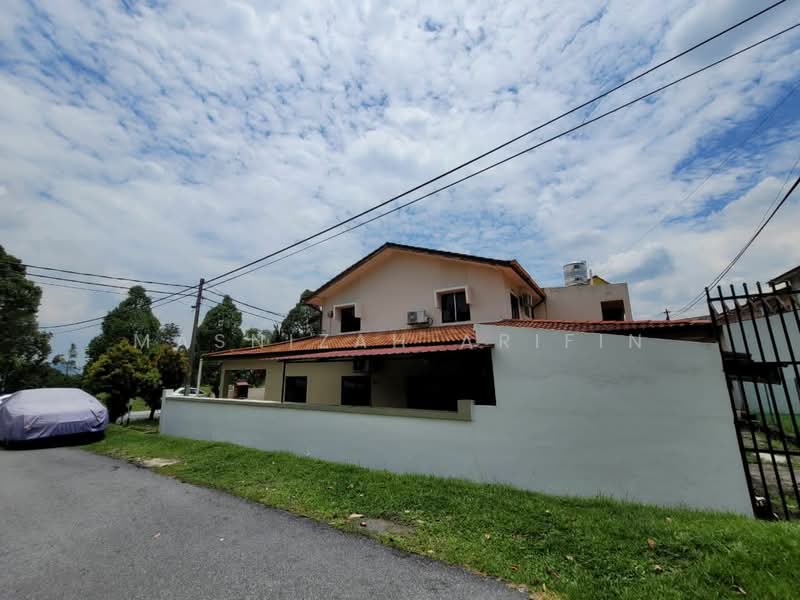 2-storey Terraced House for Sale in Ampang Jaya (Ampang) - Masnizah Arifin - Exterior - PropertyGuru.com.my