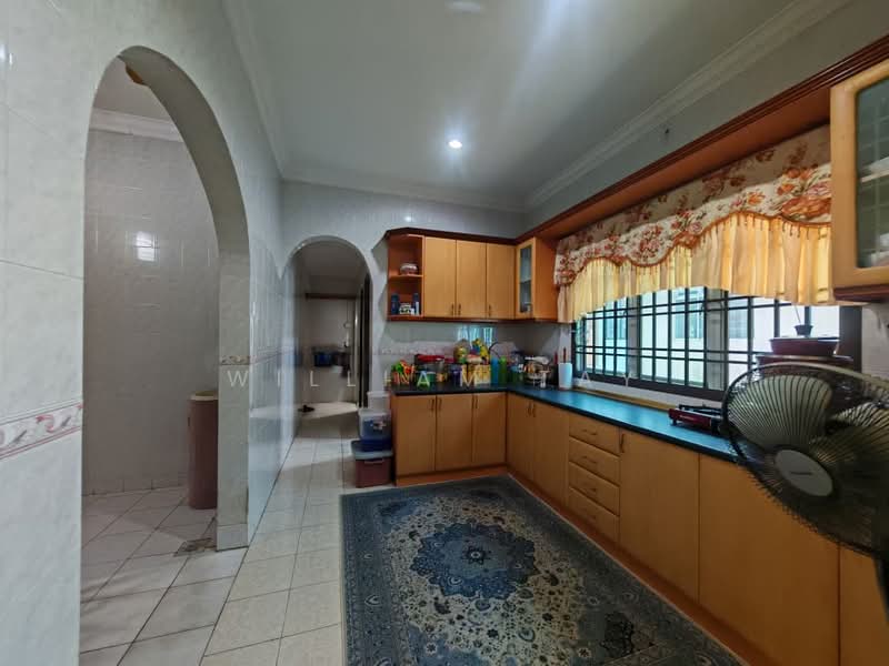 2-storey Terraced House for Sale in Taman Impian Emas (Skudai) - William Tay - Kitchen - PropertyGuru.com.my