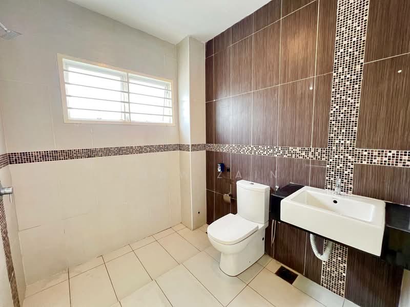 D'Kayangan untuk Untuk Dijual - RM 1,300,000, Mac 2026 - Bathroom - PropertyGuru.com.my