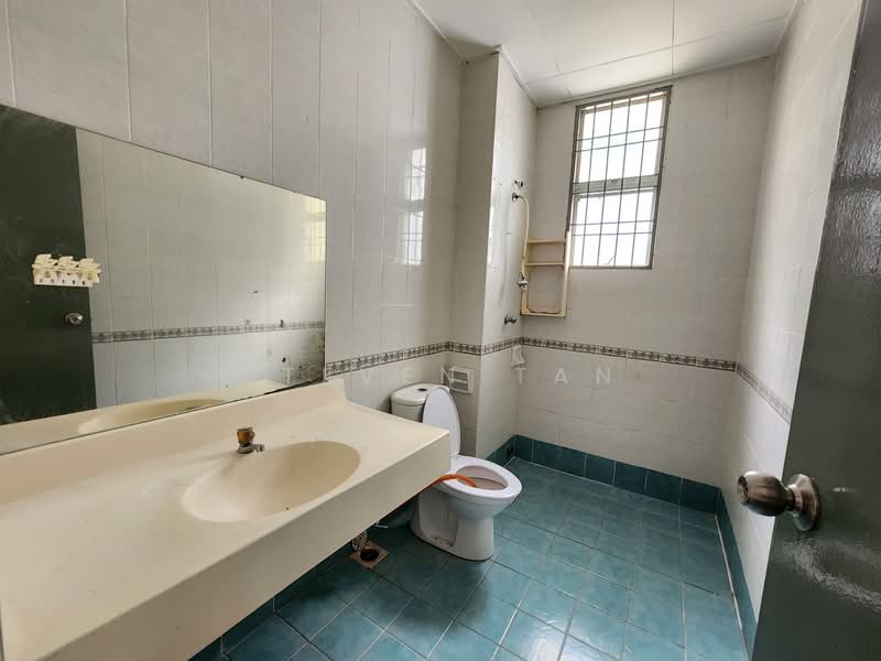 2-storey Terraced House for Sale in Bandar Puteri Puchong (Puchong) - Steven Tan - Bathroom - PropertyGuru.com.my
