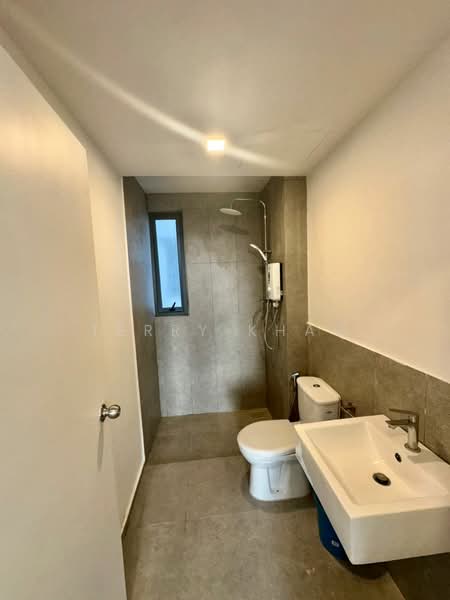 Service Residence for Rent at Suite Enesta - Terry Khaw - Bathroom - PropertyGuru.com.my