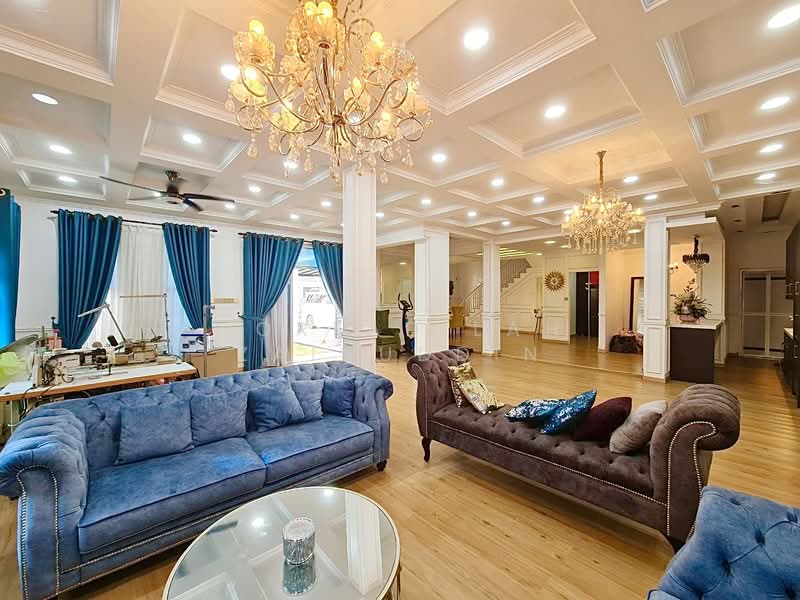 2-storey Terraced House for Sale in Puncak Alam (Selangor) - NORFADILAH ZAINUDDIN - Living Room - PropertyGuru.com.my