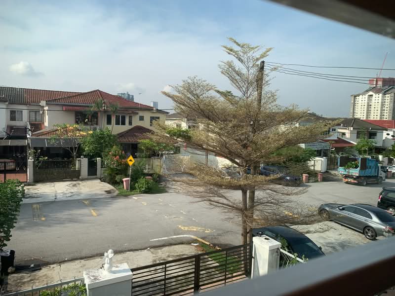 2-storey Terraced House for Rent in Petaling Jaya (Selangor) - Jay Ng - Exterior - PropertyGuru.com.my