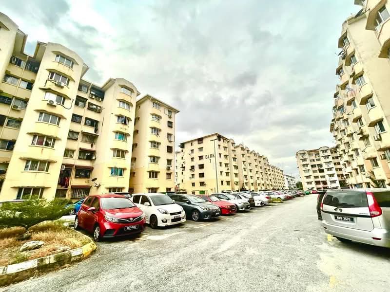 Apartment for Sale at Pangsapuri Suria Subang - Azri Zabidin - Exterior - PropertyGuru.com.my