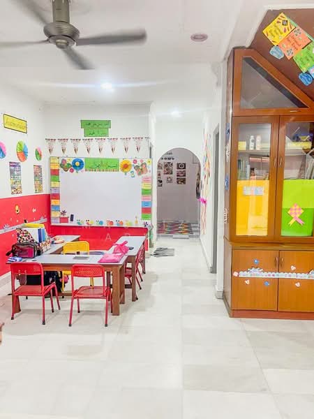 Double Storey Terrace Taman Melur, Ampang untuk Untuk Dijual - RM 1,200,000, Feb 2026 - Study - PropertyGuru.com.my