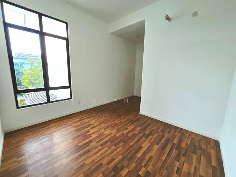Semi-Detached House for Sale in Eco Majestic (Semenyih) - Jesslyn Lee - Bedroom - PropertyGuru.com.my