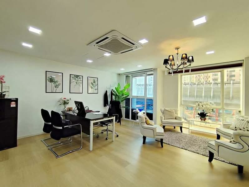 Office for Sale in Petaling Jaya (Selangor) - N. Melisa - Study - PropertyGuru.com.my