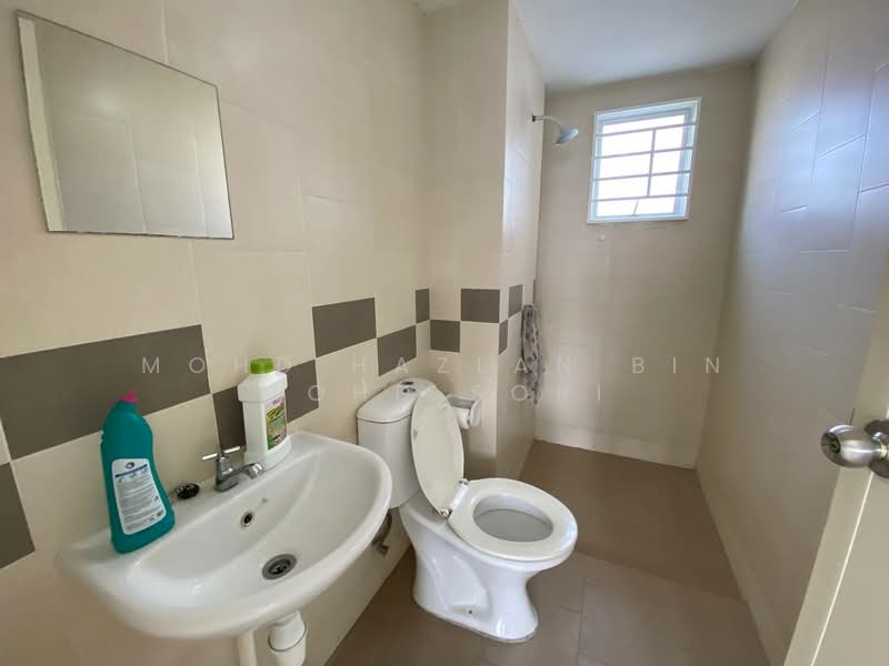 Apartment for Sale at Seri Mutiara - Mohd Hazlan bin Mohd Sopi - Bathroom - PropertyGuru.com.my
