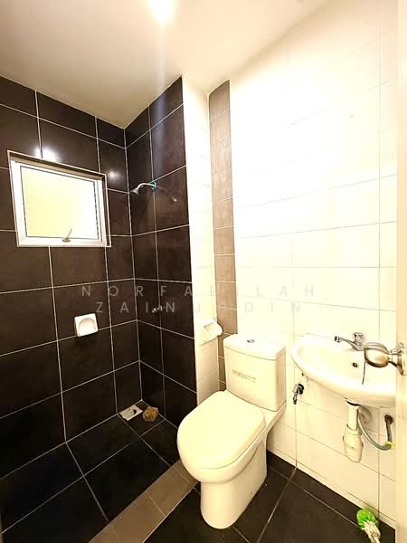 Bandar Seri Coalfields untuk Untuk Dijual - RM 899,000, Mac 2026 - Bathroom - PropertyGuru.com.my