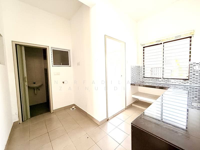 Bandar Seri Coalfields untuk Untuk Dijual - RM 899,000, Mac 2026 - Kitchen - PropertyGuru.com.my