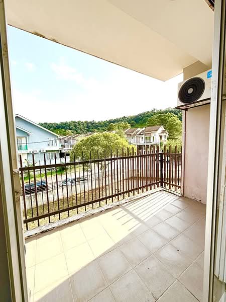 Bandar Seri Coalfields untuk Untuk Dijual - RM 899,000, Mac 2026 - Balcony - PropertyGuru.com.my