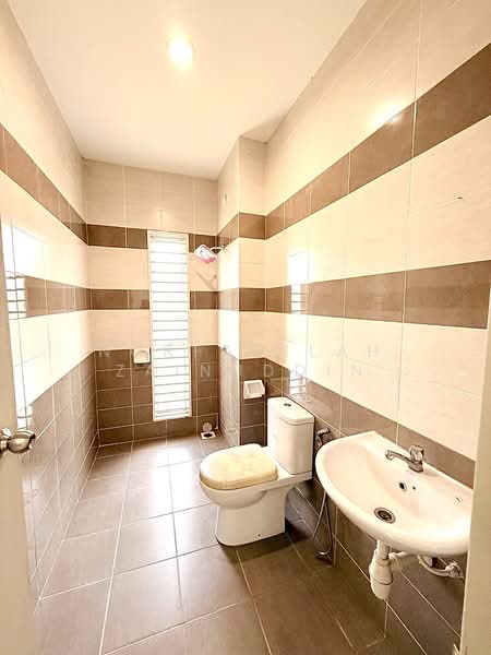 Bandar Seri Coalfields untuk Untuk Dijual - RM 899,000, Mac 2026 - Bathroom - PropertyGuru.com.my